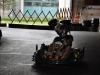 Kenshi flott unterwegs beim Kart fahren 